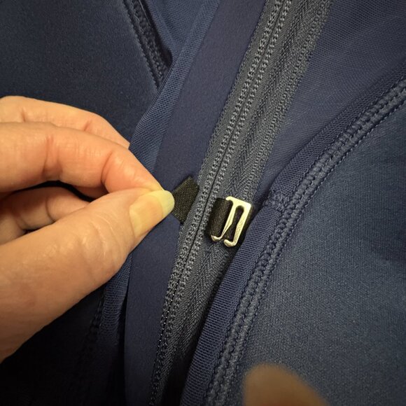 High Neck Zip Front Racerback Tankini Swimsuit Top - Size: 8 Long - NWT - Picture 11 of 15